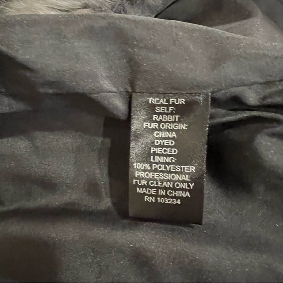 Adrienne Landau genuine rabbit fur vest in charcoal gray. - Picture 8 of 13